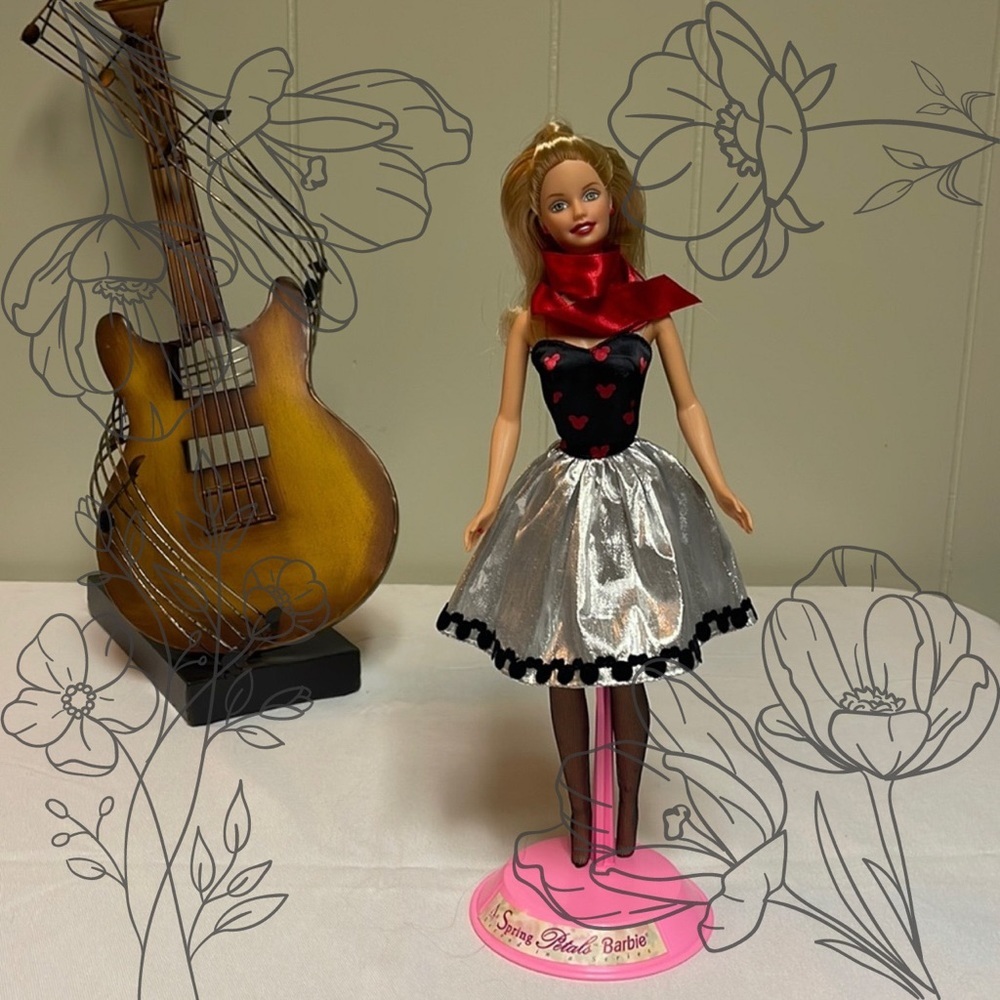 COPY - Vintage Fashion Barbie. Circa 90’s